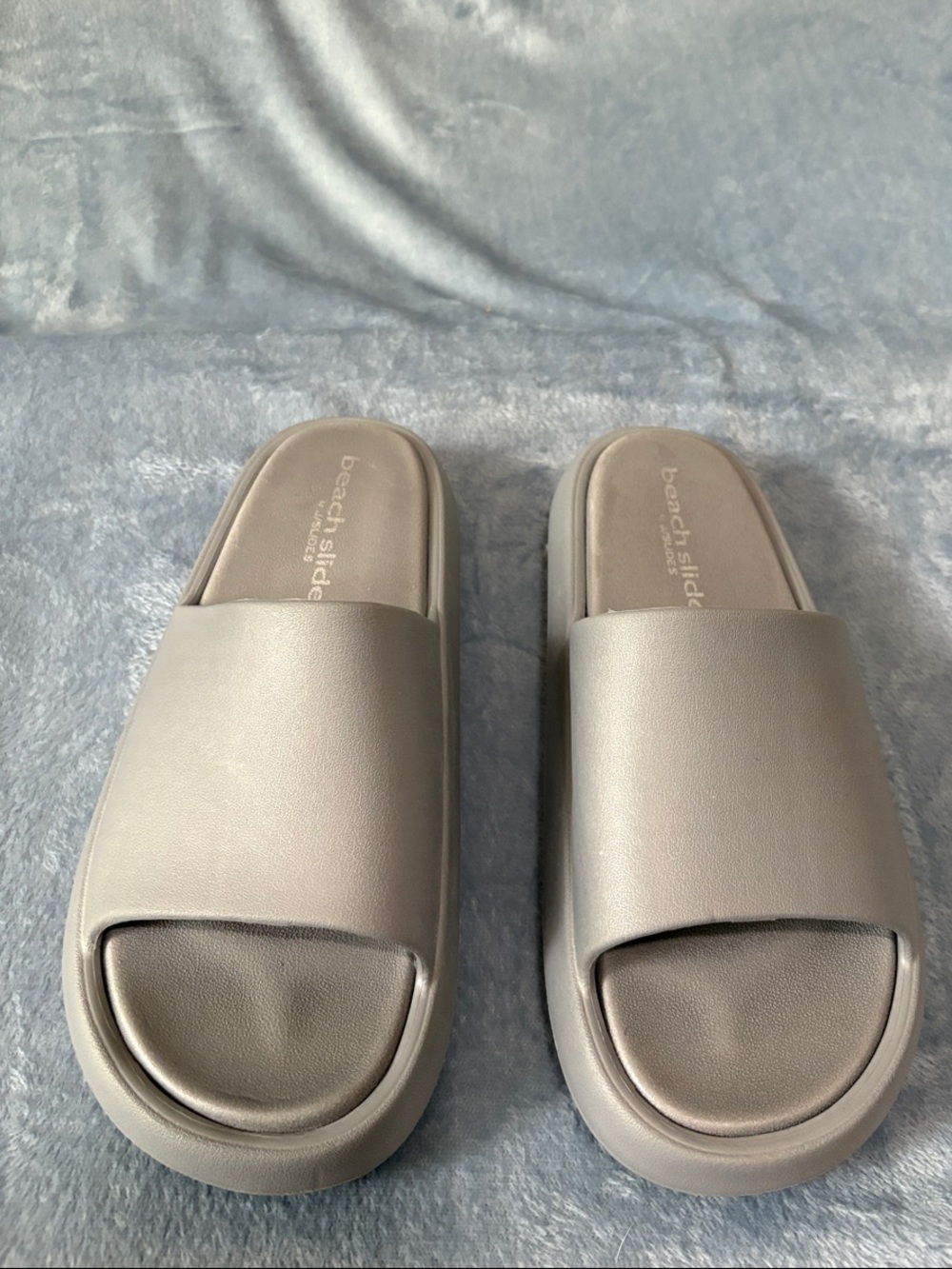 J Slides Women’s Light Gray Slip-On Slide Sandals